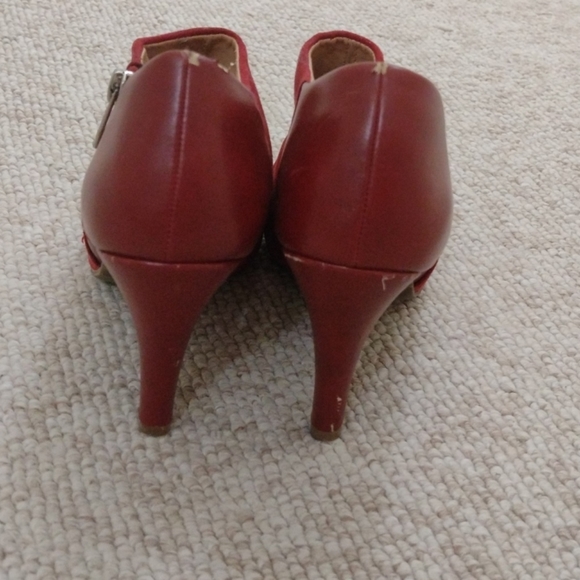 Below the Ankle Suede Boots - Picture 6 of 8